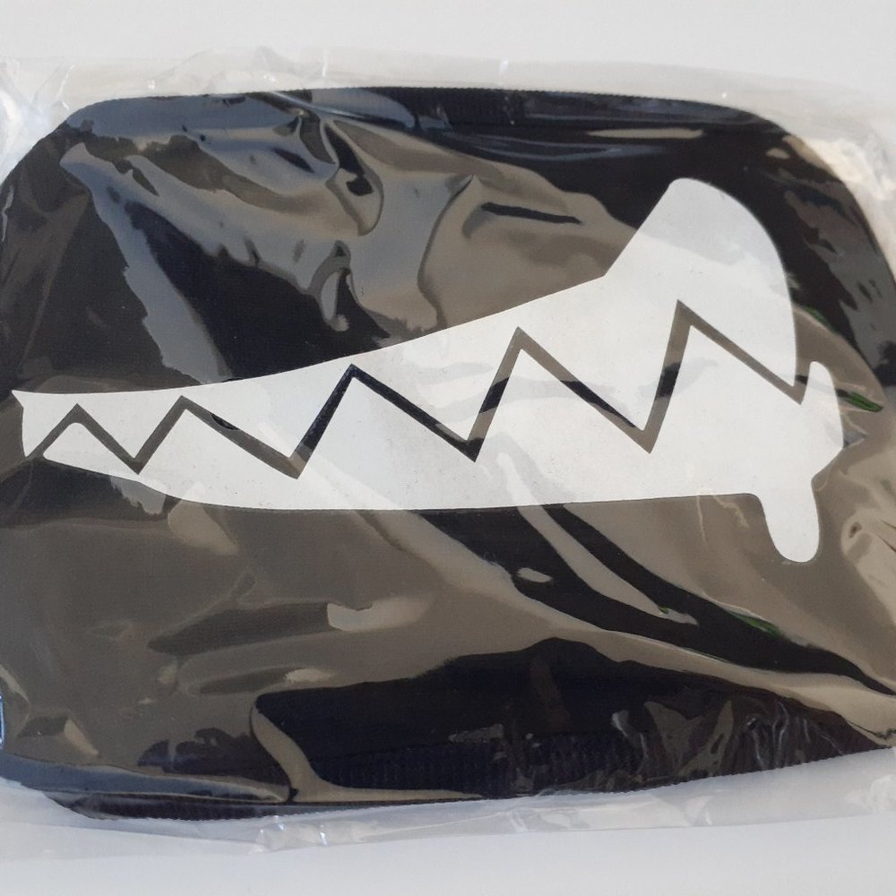 Growly Face washable Dust Mask. Show your teeth!